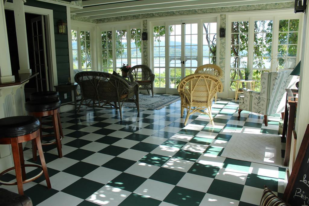 Auberge Sur La Cote La Malbaie Exteriér fotografie