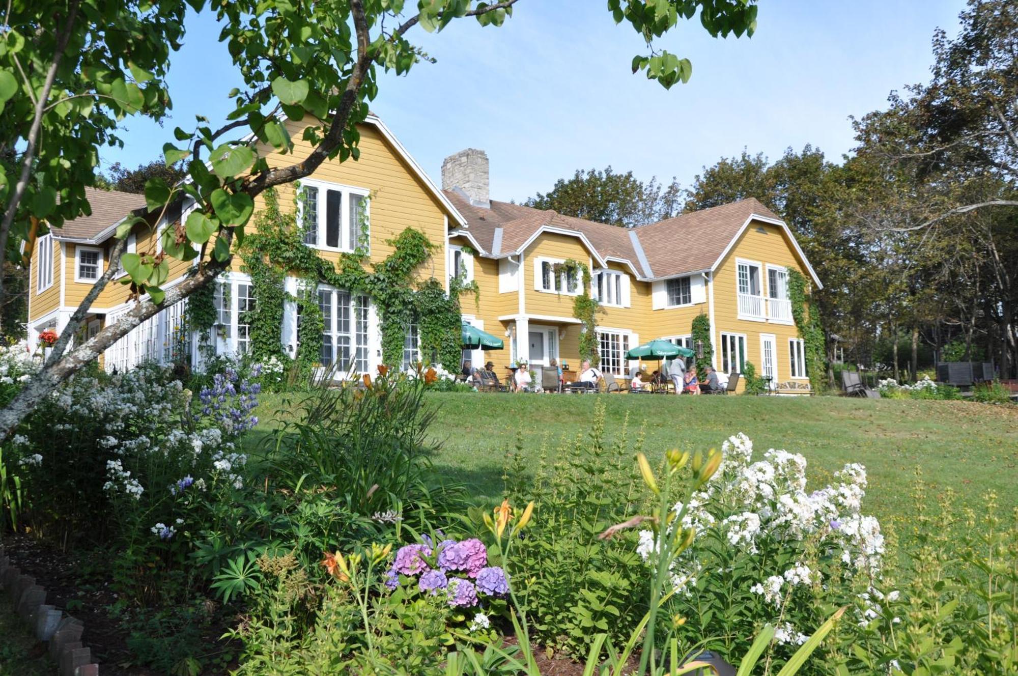 Auberge Sur La Cote La Malbaie Exteriér fotografie