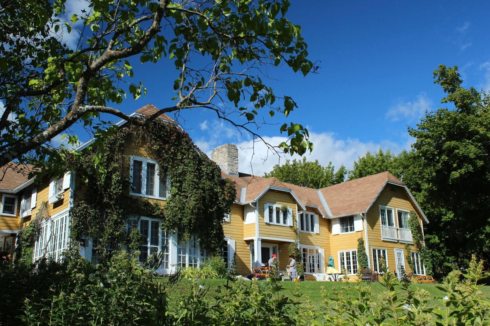 Auberge Sur La Cote La Malbaie Exteriér fotografie